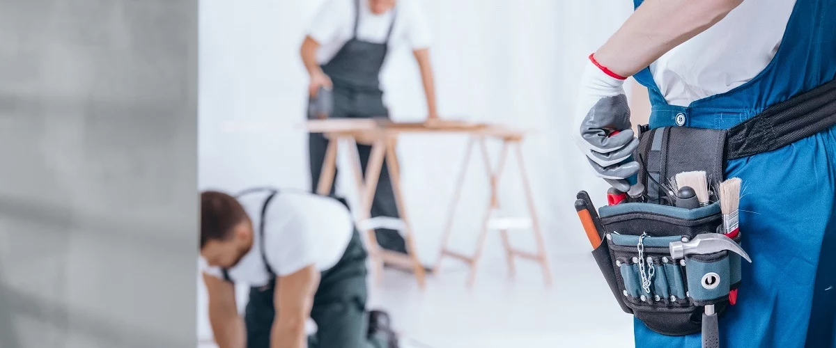 Handymans doing some works